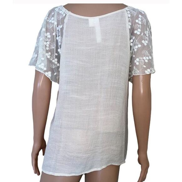 ADiva cream colored gauze like with lace overlay and crochet seems SZ L - Picture 3 of 7